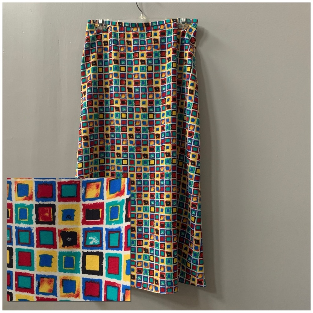🛍5/$25 Vintage 90s squares multicolor Maxi skirt